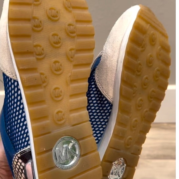 MICHAEL KORS Maddy Trainer- Electric Blue | Size 6.5 - Picture 4 of 6